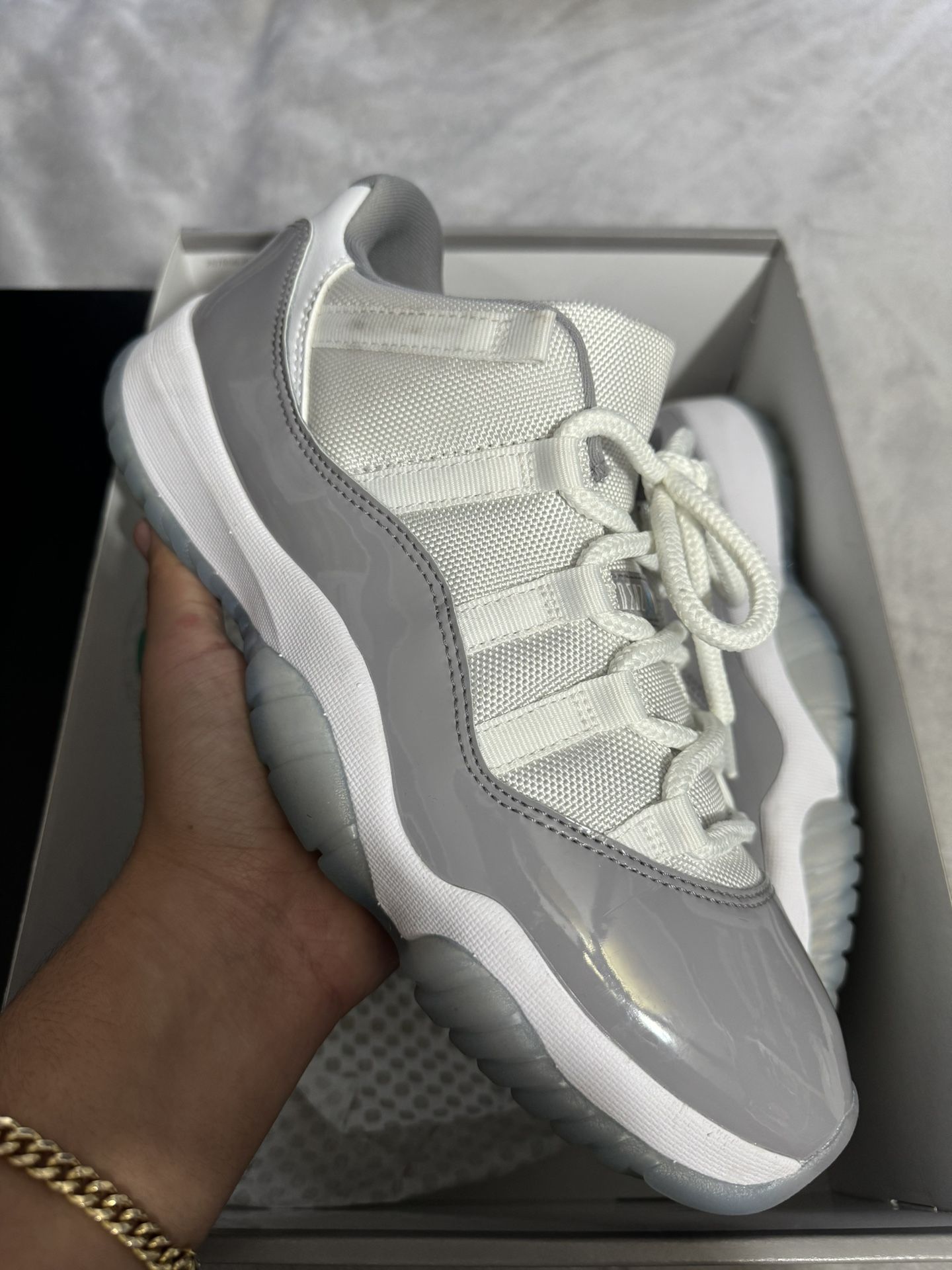 Jordan 11 Low Wolf Grey
