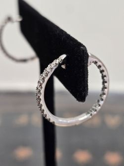 Diamond hoop earing