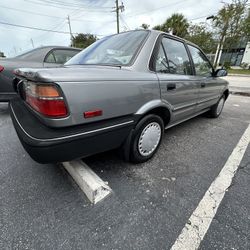 Toyota Corolla 1989