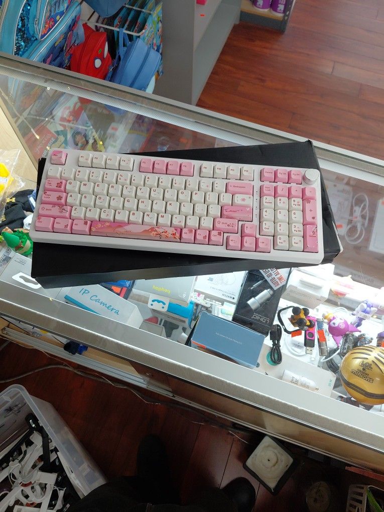 Surmen Mechanical Keyboard 