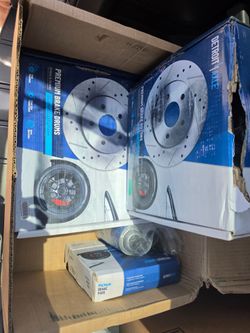New Mercedes C300 AMG Front & Rear Brake Rotors + Front Pads