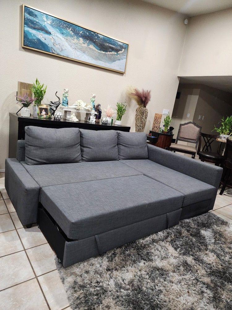 Sleeper Sofa Sectional Couch With Storage Like New In Perfect Condition 👌 FREE DELIVERY 🎈🚛🚚👌