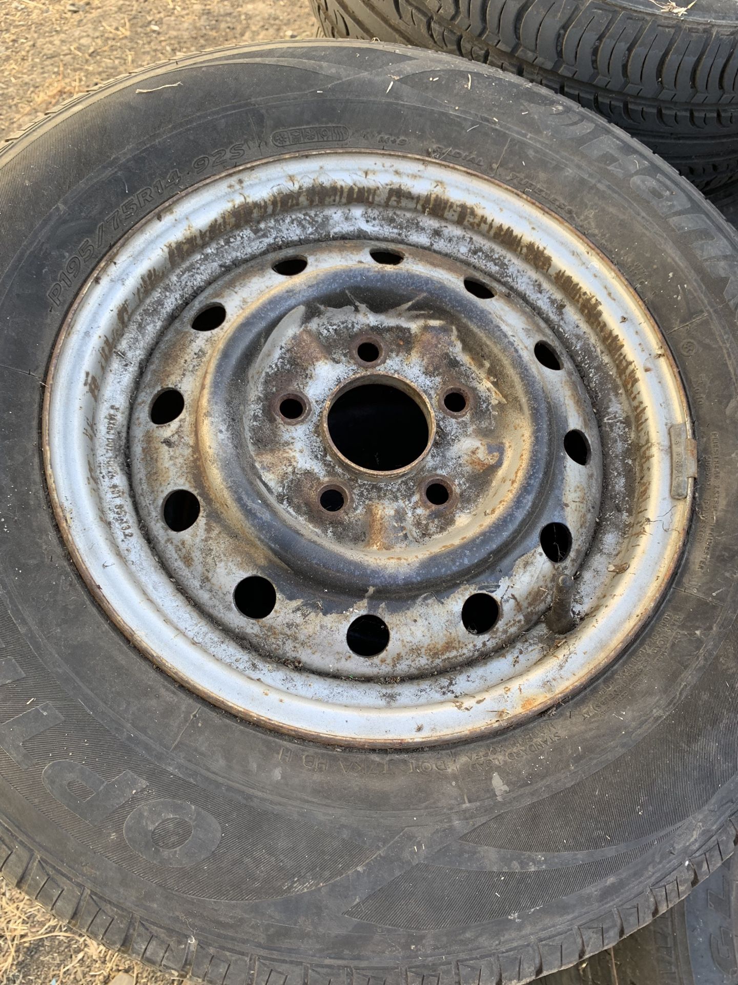 93 Toyota pickup rim with tire