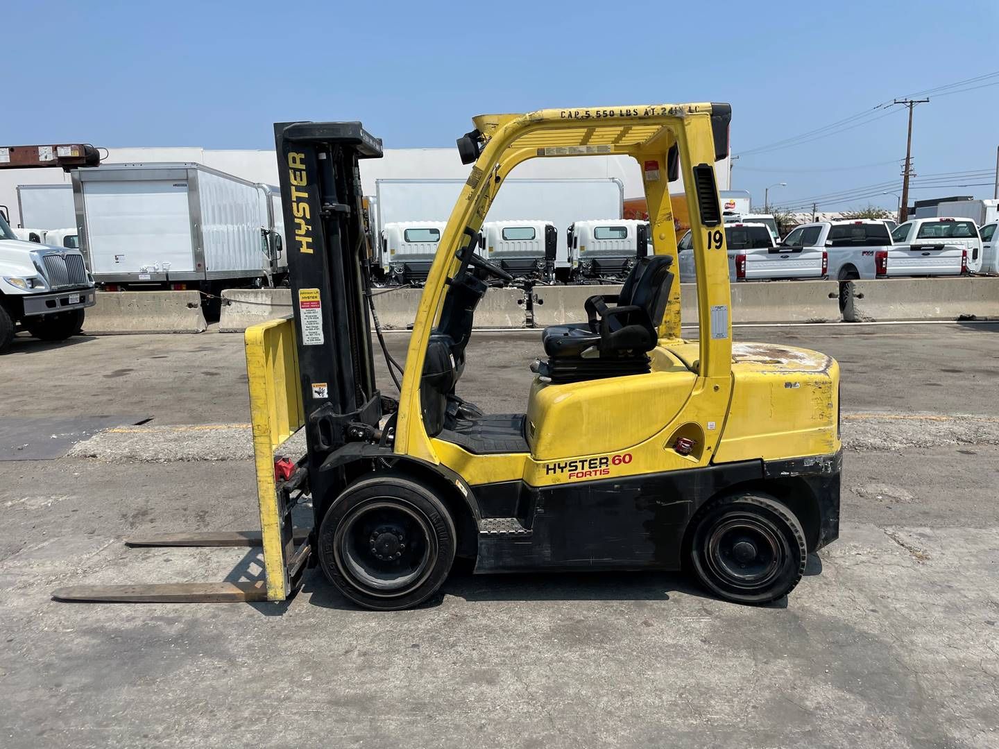 2011 Hyster H60FT Gasoline Forklift 6000lbs Capacity 