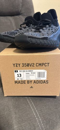 Yeezys     350V2  180 New in box
