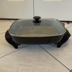 Oster 16" Electric Skillet Titanium Infused DuraCeramic CKSTSKFM16-TECO