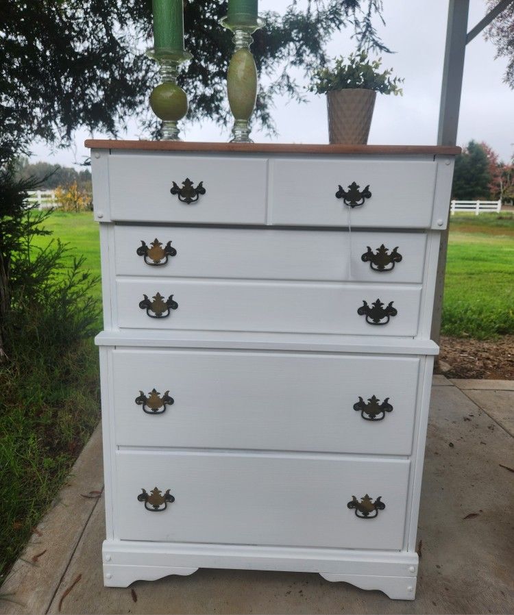 4 Drawers Dresser
