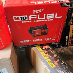 Milwaukee M18 Compressor New In Box Never Used