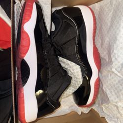 Jordan 11s 