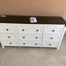 Wood Dresser/ Cajonera 