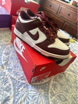 Nike dunk low’s