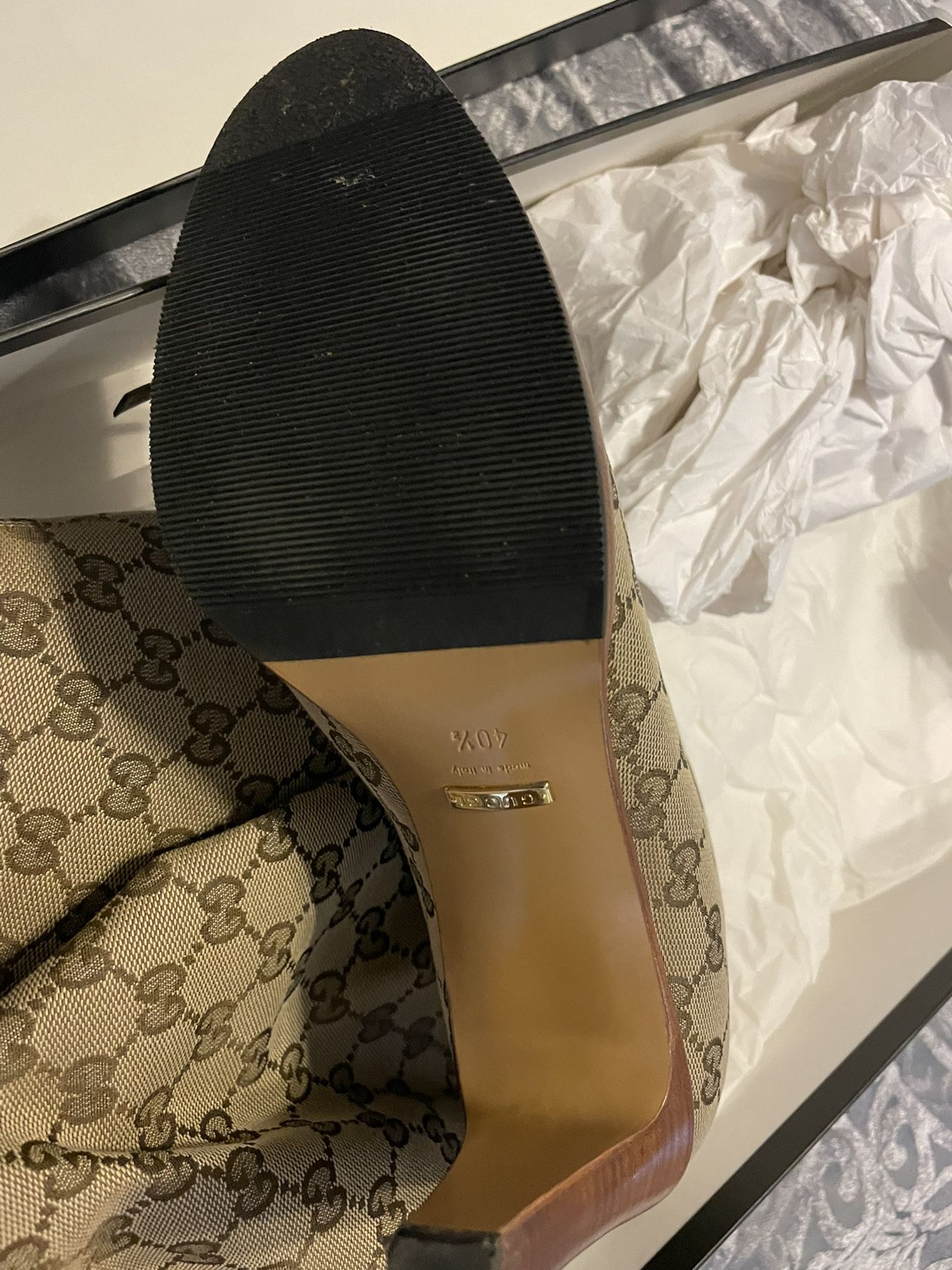 100%authentic Gucci Boots