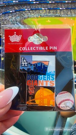 Los Angeles Dodgers Puzzle Piece #3 Pin DODGERS VS GIANTS Stadium Exclusive 5/12
