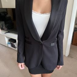 Small  Size women’s suit jacket