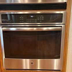 Built-in GE Profile Convection/bake Self Cleaning Oven