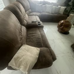 Sectional Sofa & Recliner