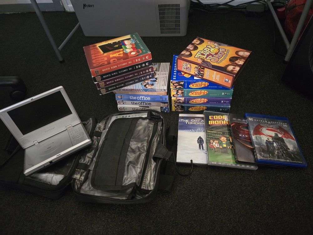 Portable Dvd Player & Assorted DvD's Bundle Sale***