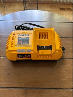 Dewalt Fast Charger