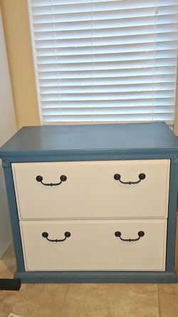 File cabinet