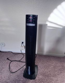 Lasko Black Tower Space Heater