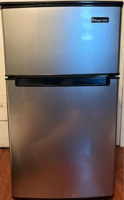 Magic chef mini fridge and freezer