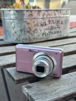 Vintage Sony Cybershot S950 - pink