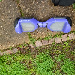 Voyager gyros hoover no charger (needs to be purchased from. Walmart online etc)