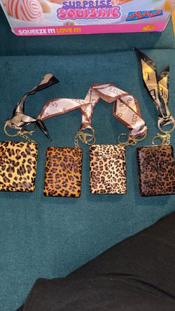 Cheetah/leopard print compact mirror