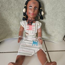 Native American Doll Traditional Outfit Outfit Vintage  Blinking Eyes 18 Inch Collectible 