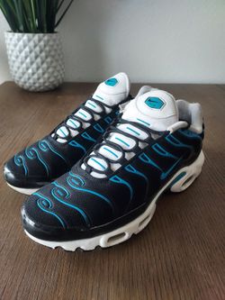 Nike

Air Max