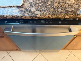 GE Dishwasher Appliance used