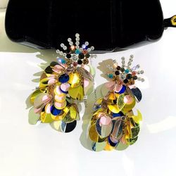 Fashion Muti Color Sequins Fringe Earrings. 