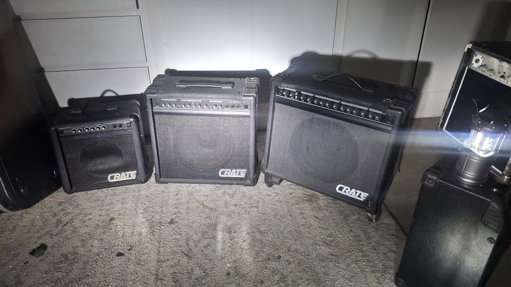 CRATE AMPLIFIERS