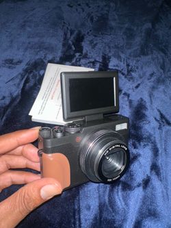Digital Camera