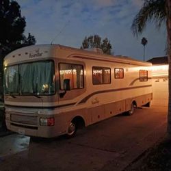 1998 Fleetwood Bounder
