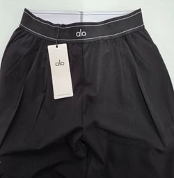 Brand New Alo Yoga Suit Up Trouser (Regular) – Black