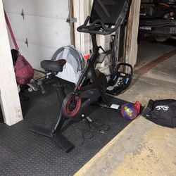 Peloton Bike