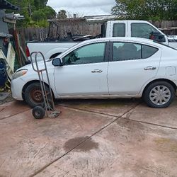 2014 Nissan Versa