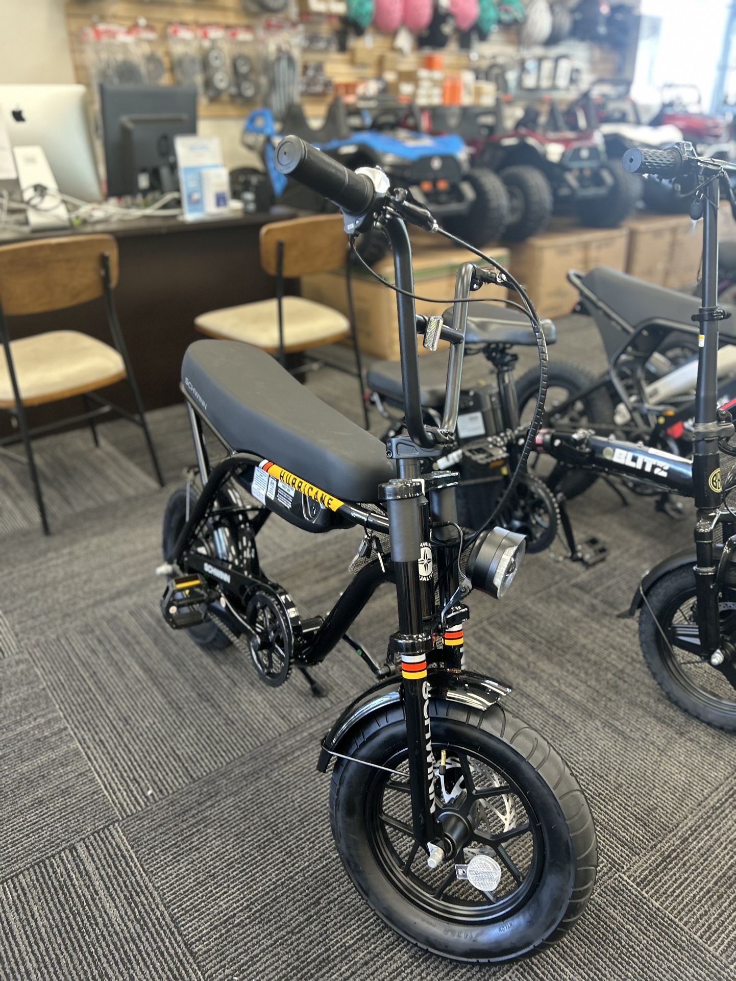 Schwinn Hurricane Adult Electric Bike 250W