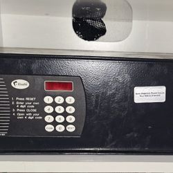 Hotel Safe