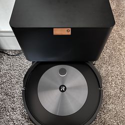iRobot Roomba j5+