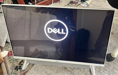 Dell Inspiron 7790 27" All-in-One PC - Intel i7 / 12GB RAM / 512GB SSD