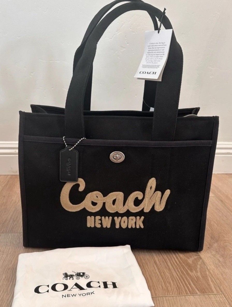 Brand New COACH Large Logo Tote 42 with Dust Bag☆ MSRP: $295