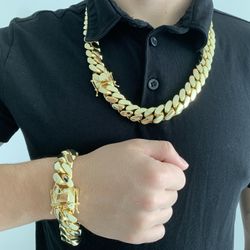 14k Gold Plated Stamped Set