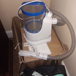 Dog or cat 4 in 1 dryer, brush, cut and vacuum 