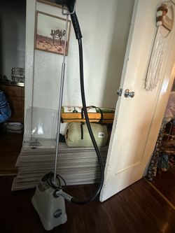 Jimmy steamer for clothes