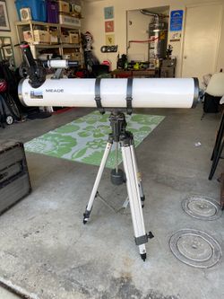 Telescope Meade Mode 4500 Equatorial Reflector Telescope