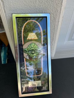 TECH DECK Exclusive Collector's Edition Hand board Santa Cruz Star Wars Yoda 22”
