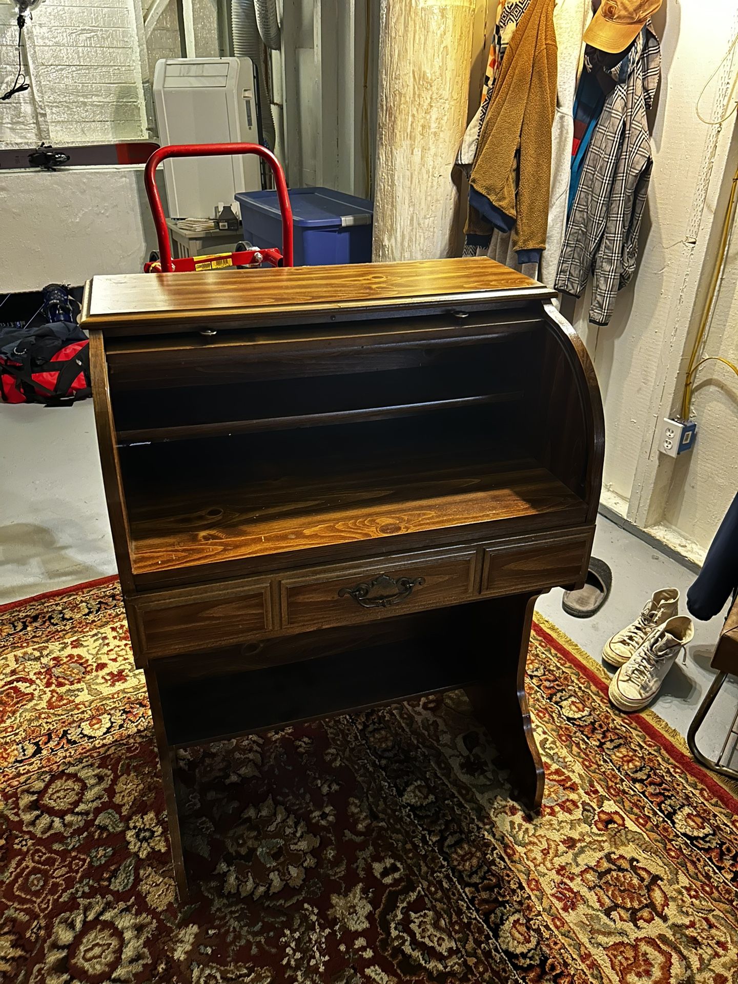 Vintage Rolltop Desk/Hutch