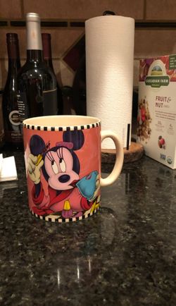 Minnie Mouse super sized coffee mug